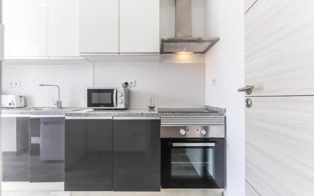 Vita Portucale | Almada Balcony
