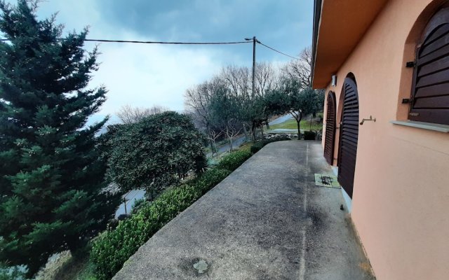 Cosy Apartment in Klenovica With Garden