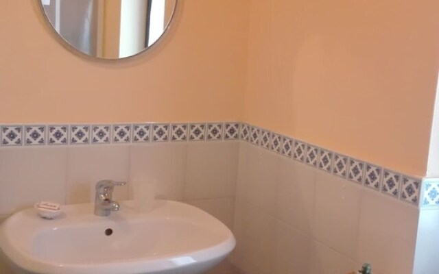 B&B Pathirion