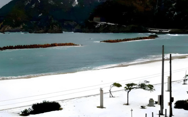 Minshuku Ryokan Beach