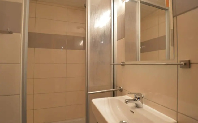 Holiday Home in Bevercy With Sauna