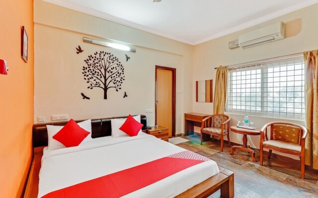 OYO 451 Goyal Residency