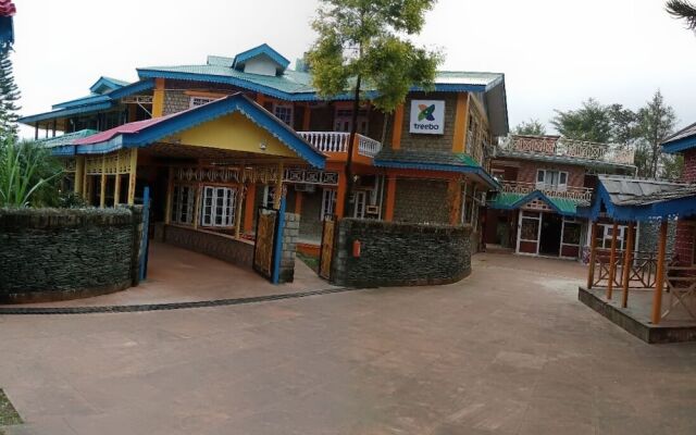 Fabhotel Royal Green Buds