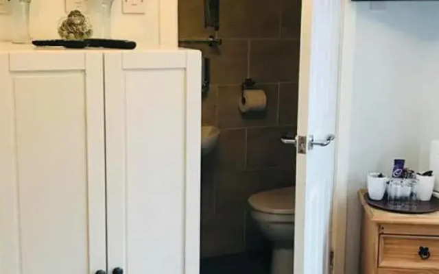 Lochside Guest House