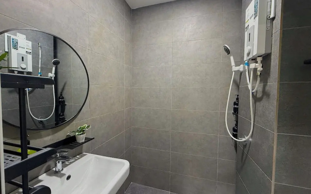 Neu Suites By Serenity Vacation Homes