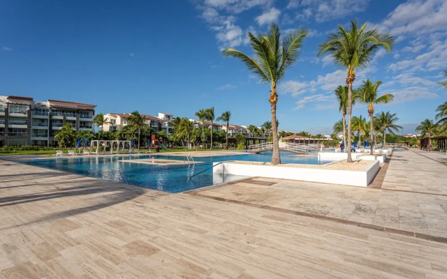 Z Casa Altamar 2 Bedroom Condo by RedAwning