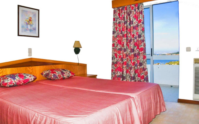 Hotel Luar