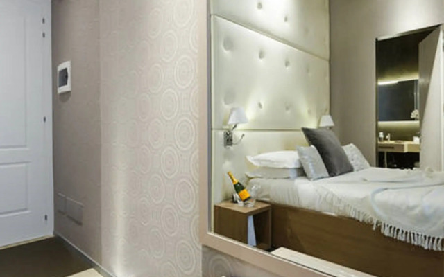 Private Luxury Suite