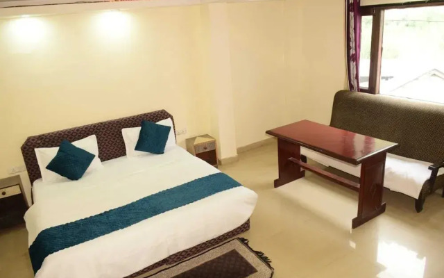 Hotel Ayaan Residency Manali
