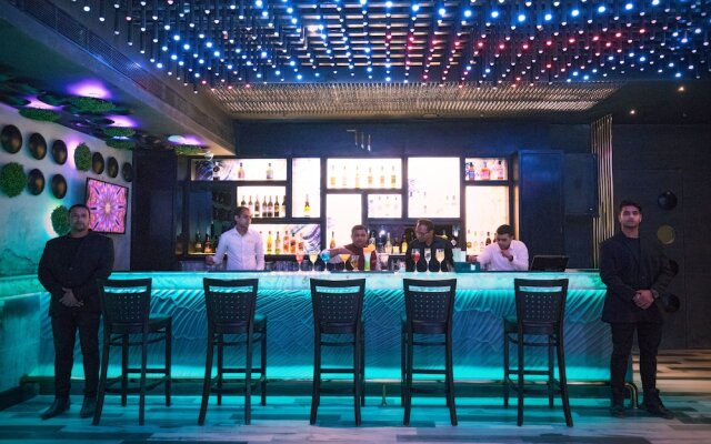 Seven Eleven Club