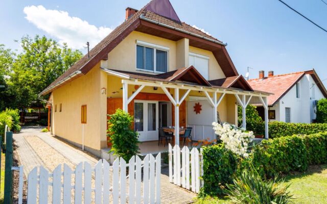 House Jazmin Balatonfoldvar/Balatonszarszo