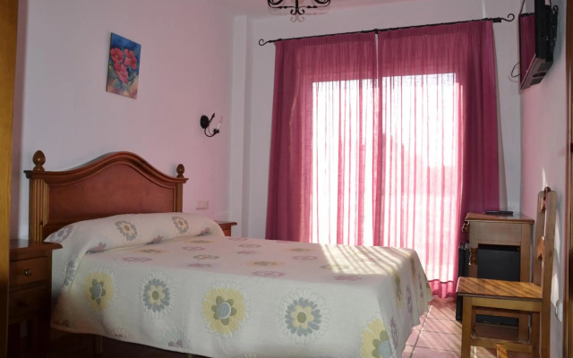 Hotel Oasis Atalaya