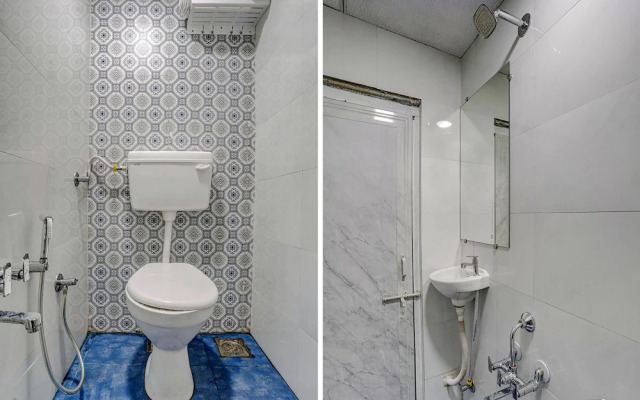 Hotel Skycity Premium AC Room in Surat