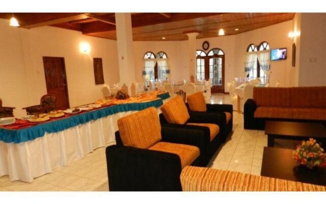 Eeescart Resort Nuwara Eliya