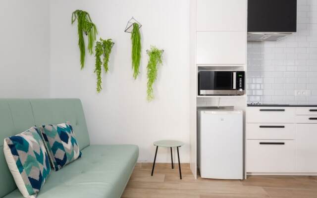 Quaint Vacation Apartment with Hot Tub & Hammam