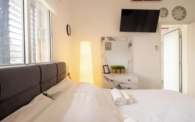 Bahai Gardens Penthouse by Sea N' Rent