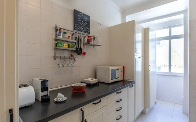 Quiet Apartment in Bairro Alto