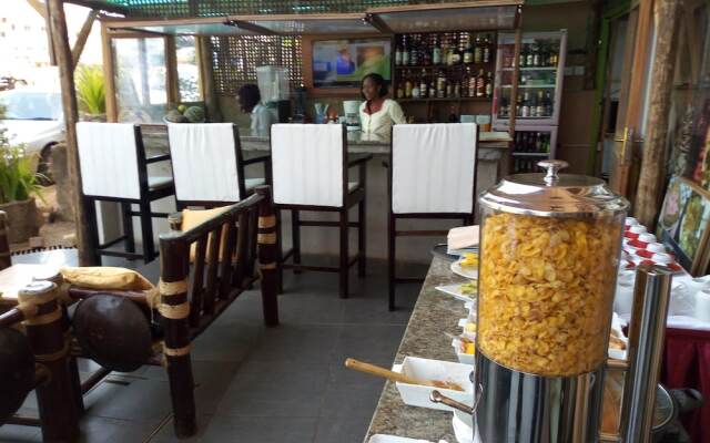 Entebbe Flight Motel