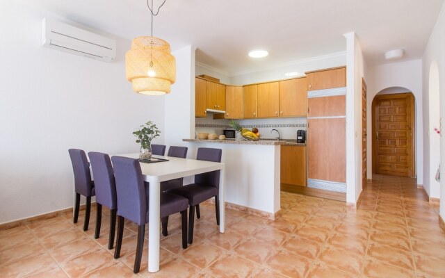 New Apartment With Charm by Robertapatments