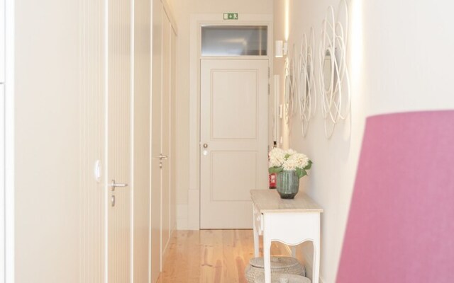 Liiiving in - Ribeira Secret Apartment
