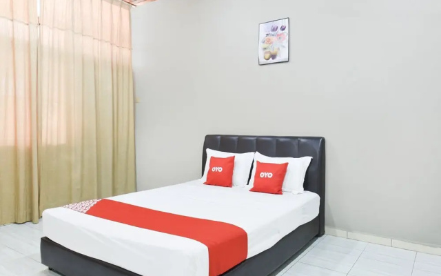 OYO 91052 Hotel Kenangan