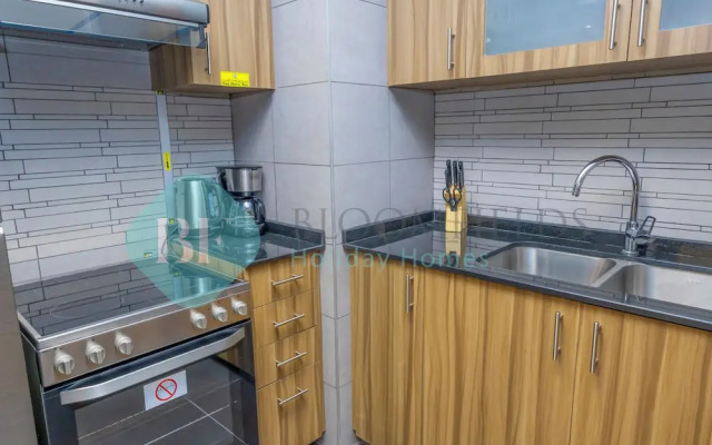 Bloomfields Modern 1BR Soul Beach Access