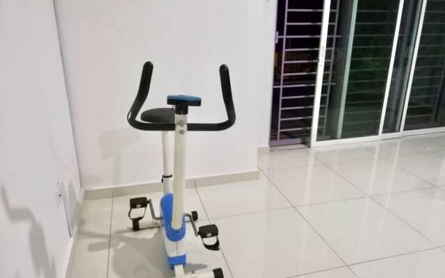 Kepong Spacious Vacation House