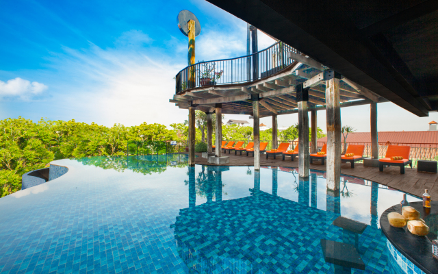 Sun Island Hotel & Spa Legian