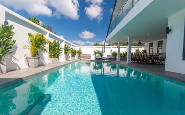 Seaview Pool Villa 3BR - Monkey Villa