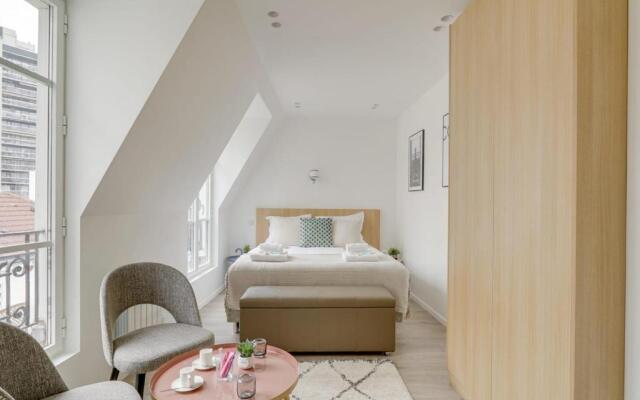 162 Suite Benjamin Luxury 1 BDR APT New Paris