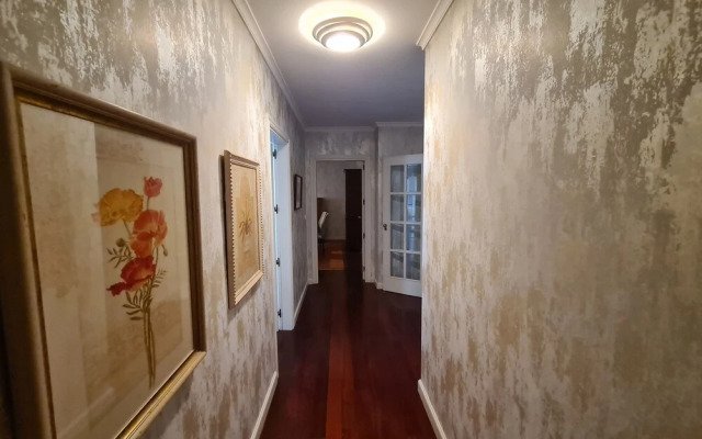 Seaside Escape - 3 Bedroom Apartment Sleeps 6