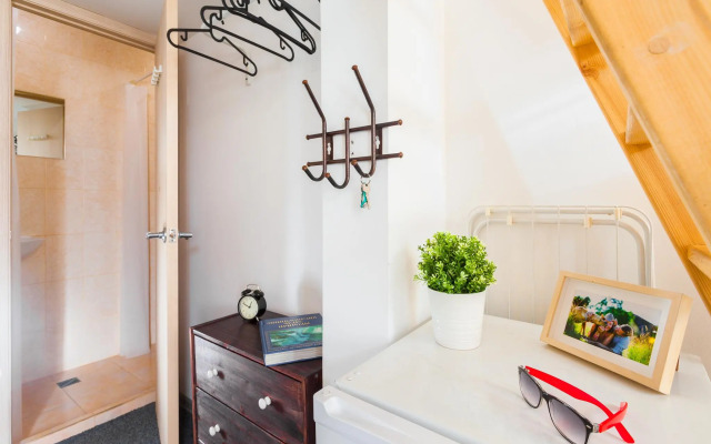 Апартаменты на 1-м Муринском проспекте 17