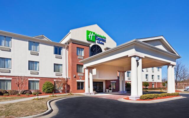 Holiday Inn Express & Suites Reidsville