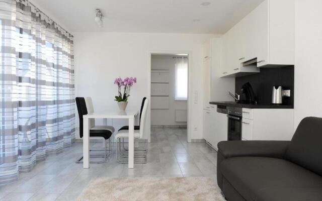 Ferienwohnung am Zeppelin Hangar