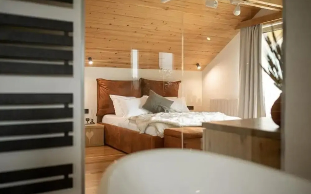 Zara Chalet