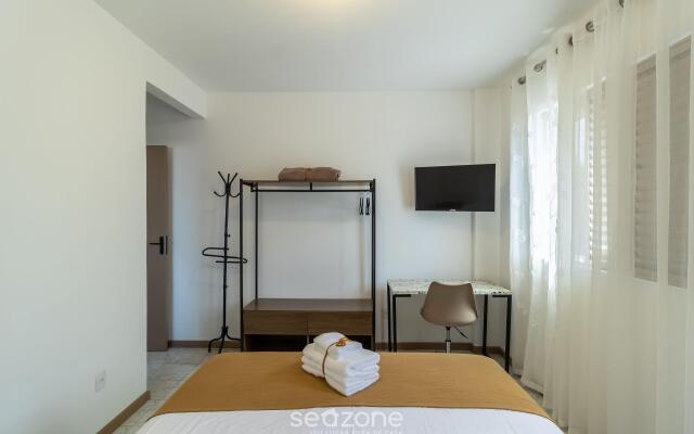 Lindo apto a 650m da UFSC Floripa-SC IDC0102