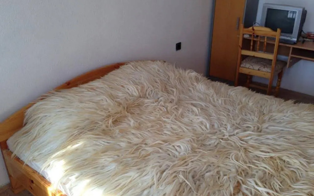 Katya Guest House