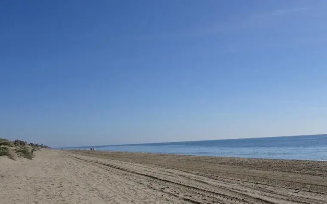 Peaceful, Spacious, 2 bed 2 Bath Elviria Condo