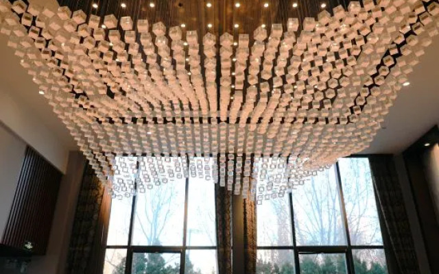 Home Inn Ruibai Cloud Hotel (Beijing Daxing Biomedicine Base Subway Station Branch)