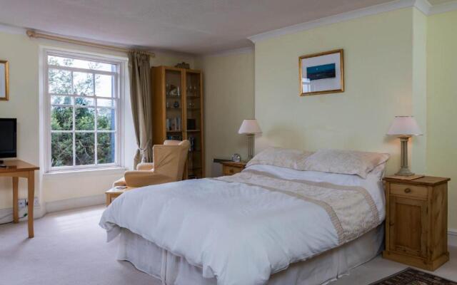 Lammas Park House