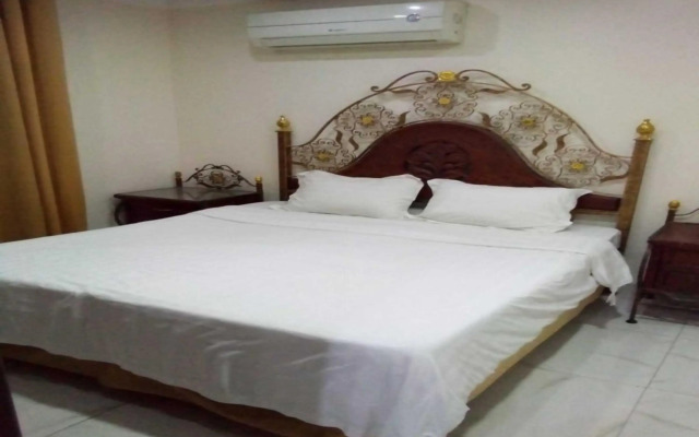 OYO 641 Home Furnished Apartments - 1BHK