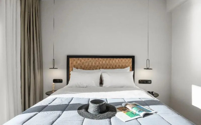 Lithia Exclusive Villas