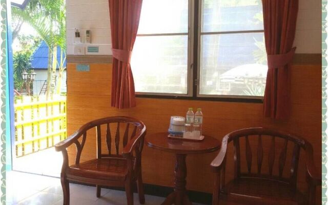 Lunar Hut Resort