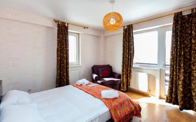 Bright And Cozy 2Br Apt. W Balcony In Gudauri