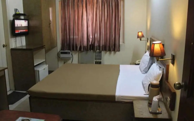 Hotel Atithi Palace