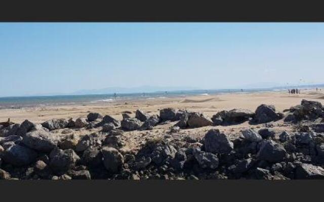 Studio Gruissan Proche Plage Des Chalets (Adults Only)