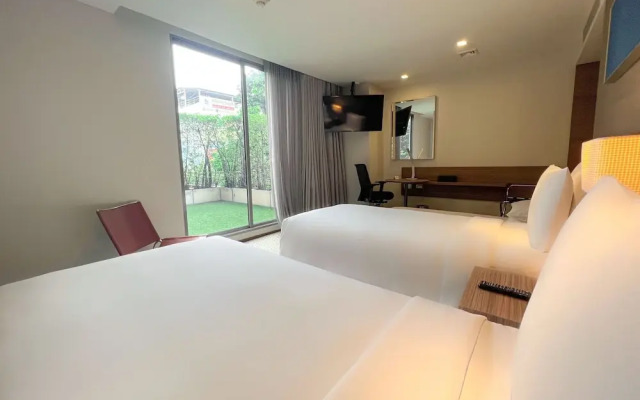 Holiday Inn Express Bangkok Sathorn