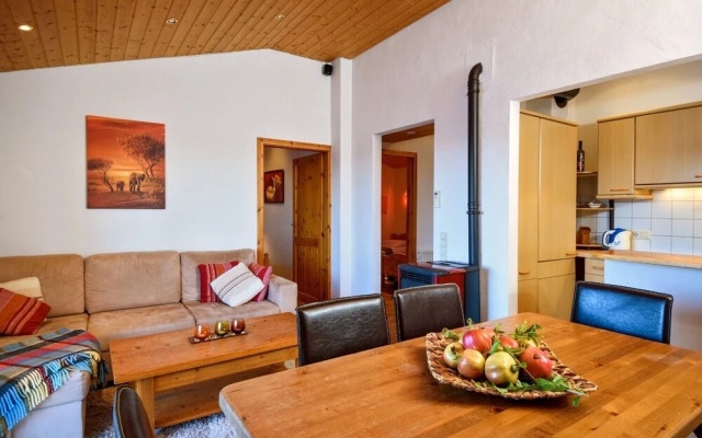 Modri Dragulj - With Pool - A3