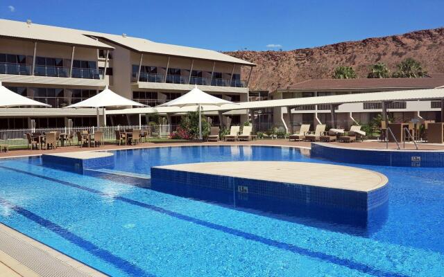 Crowne Plaza Alice Springs Lasseters, an IHG Hotel