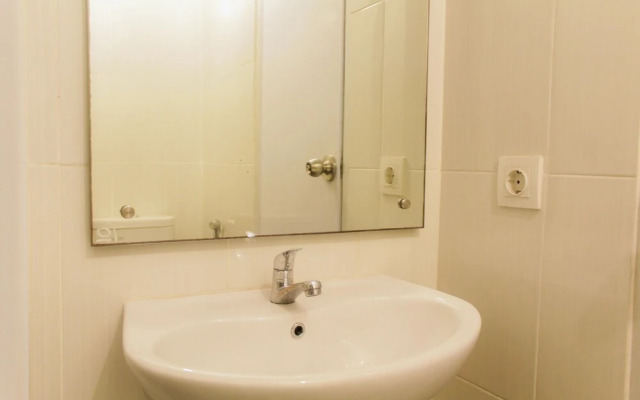 Cozy 2BR at 19 Avenue Apartment